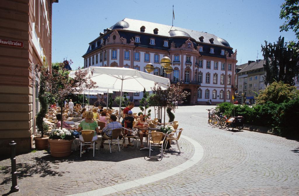 City-Hotel Neubrunnenhof Майнц Екстериор снимка